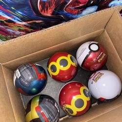 POKEMON POKEBALLS