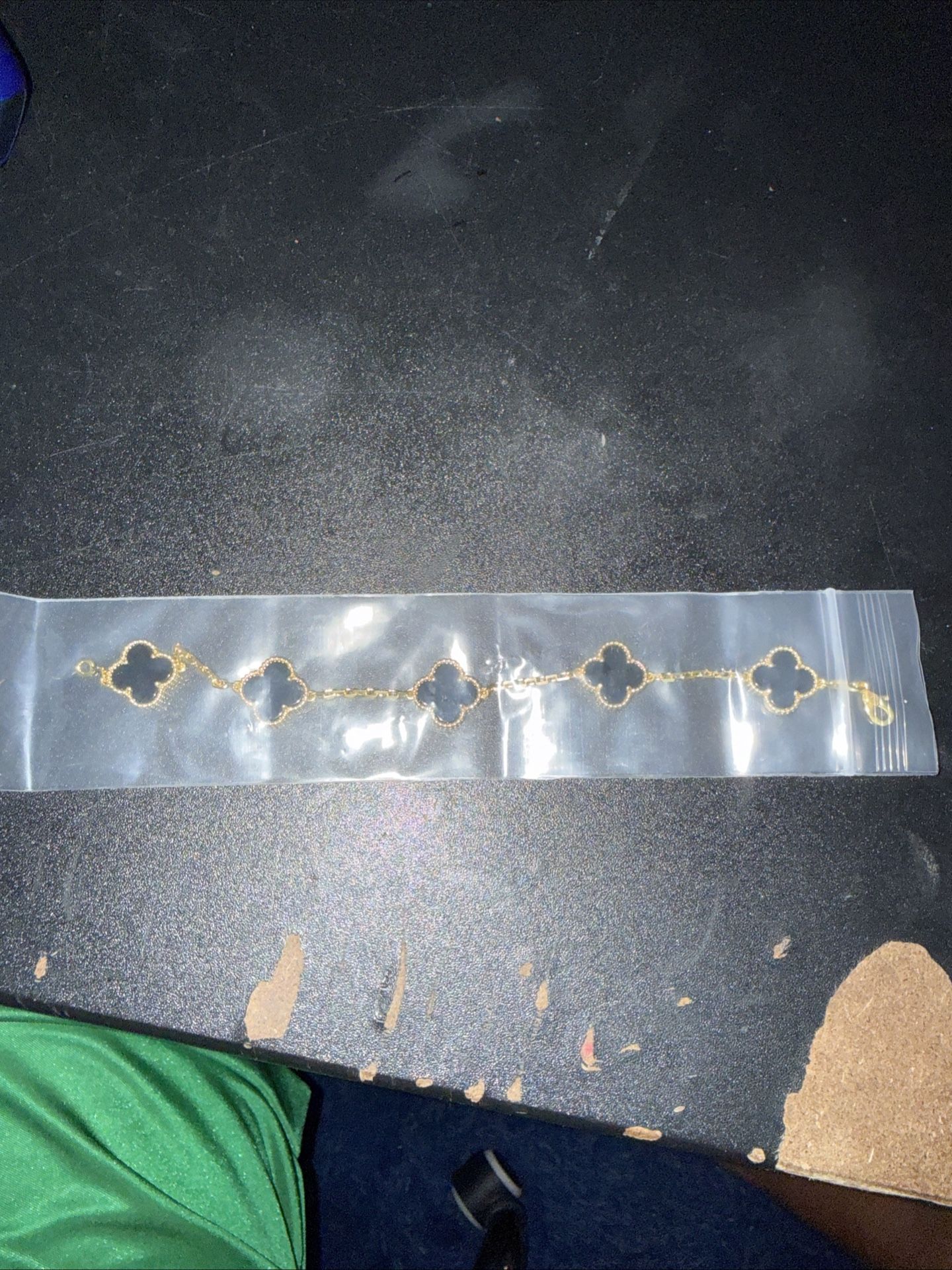 Van Cleef And Arpels Bracelet Black And Gold