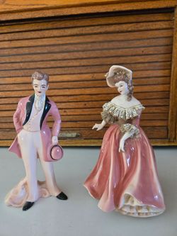 Victorian Porcelain Figurine Couple