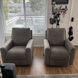 Couch And Recliners 