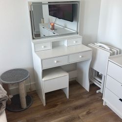 Vanity 