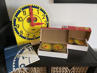 Judy Clock Class Set