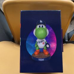 Dodgers Yoshi Bobble Head SGA