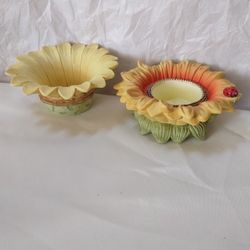 2 SUNFLOWER TEA LITE HOLDERS