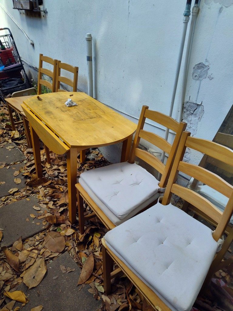 Free Table And Chairs