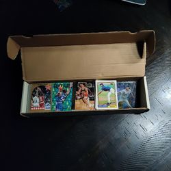 willing to trade 90s Sports cards Basketball and Baseball 