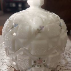 Westmoreland White Milk Glass Candy Dish, Old Quilt Pattern, Vintage