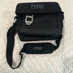 RTIC Mini cooler - New