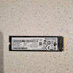 512 GB NVME SSD Storage 