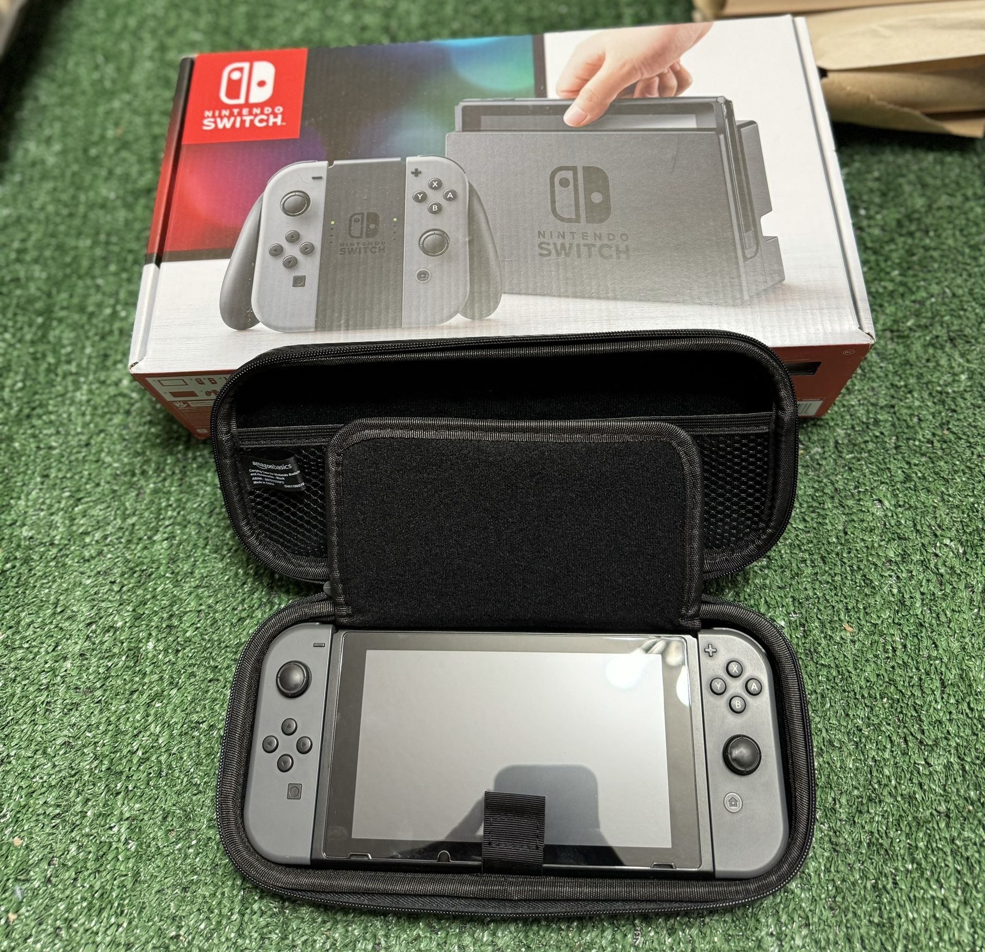 Nintendo Switch With Box And Zelda And Case And Joy Con Comfort