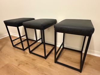 Set of 3 Black Faux Leather Counter Height Bar Stools – 24" Seat Height.
