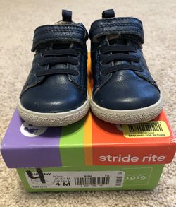 Stride rite leather shoe 4m