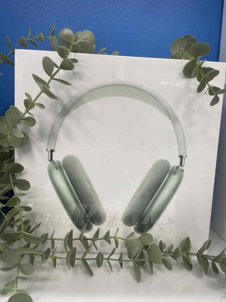 Apple Airpods Max New Bluetooth Headphones - Pay $5 today and the rest later!!