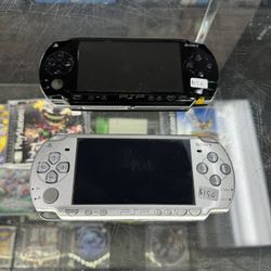 PlayStation PSP With Charger $135-$140 Each Gamehogs 11am-7pm