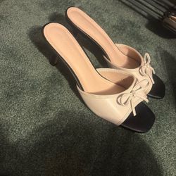 Size 8 Women’s Wedge High Heels 