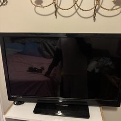 32in Emerson Tv