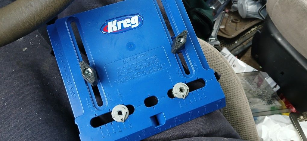 Cabinet Hardware Jig