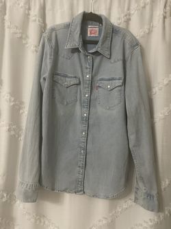 Levi Soft Denim Button Up Shirt