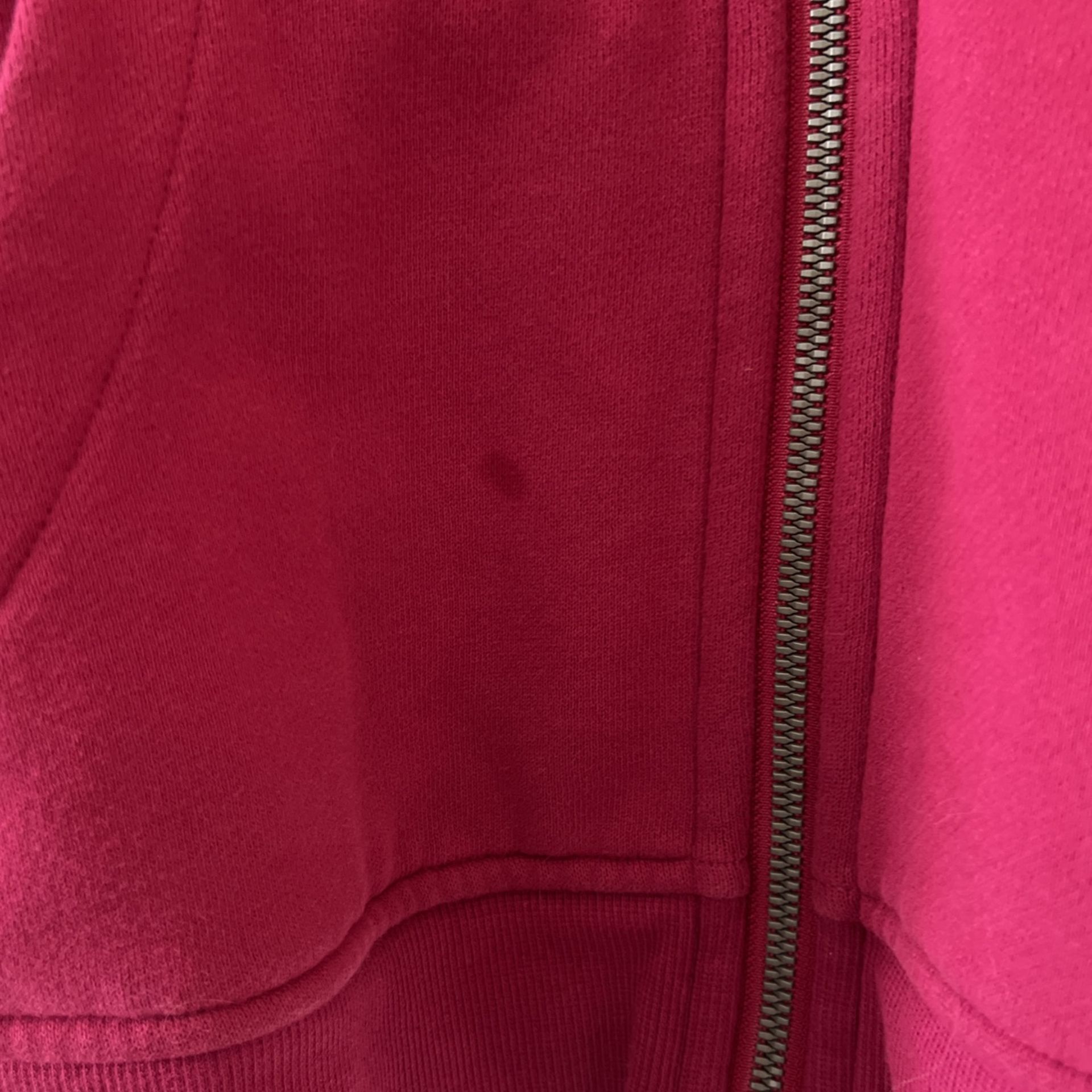 Lululemon Scuba Oversized 1/2 Zip Ripened Raspberry www.salaberlanga.com
