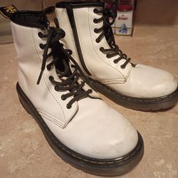 Youth Dr Martens Boys Sz4 Girls Sz5