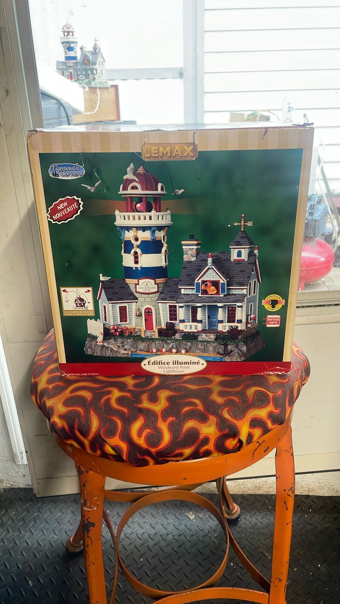 LeMax. Village collection.