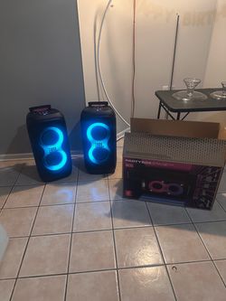 Jbl party box 320