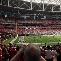 Arizona Cardinals vs Los Angeles Rams.