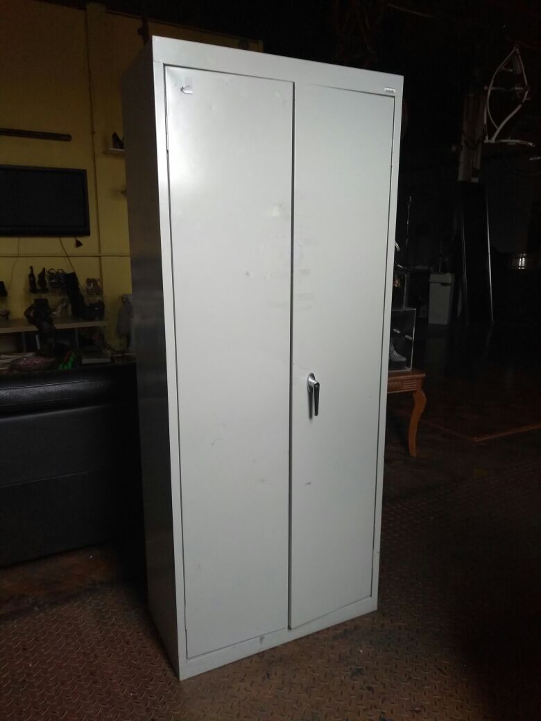 Cabinet/storage locker