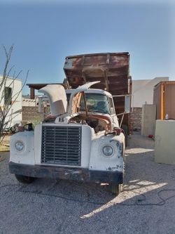 1971 classic international harvester flatbed dump electric 1600 lodestar