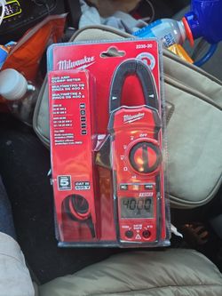 Milwaukee  400 amp clamp meter