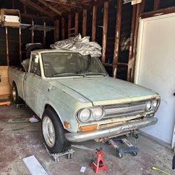 1972 DATSUN 521