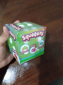 Squeeezy dice squishy
