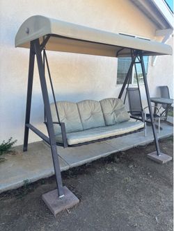 Outdoor Metal Swinging Chair 3 Seater
