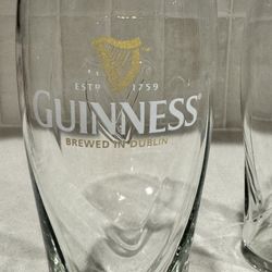 Guinness Pint Glasses (set of 2)
