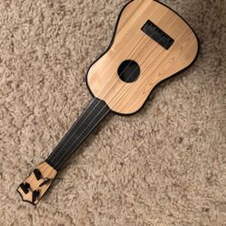 Toy guitar