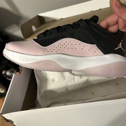 Women Jordan 11