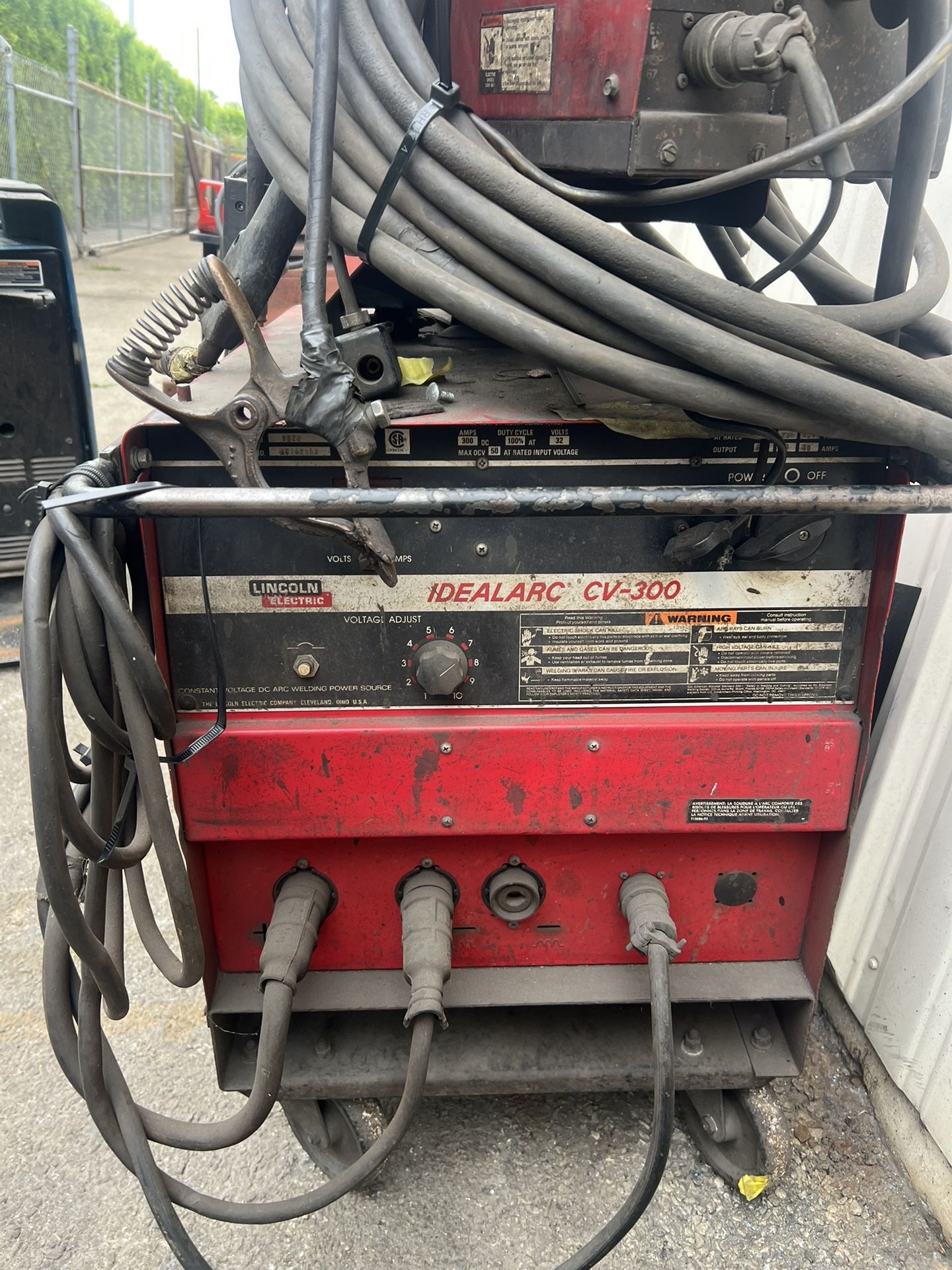 Maquina De Soldar Trabajando Perfectamente