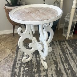 New Modern Wood End Table/ Farmhouse Shabby Chic 18x24in