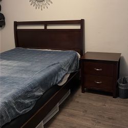 Queen Bed And Nightstand 