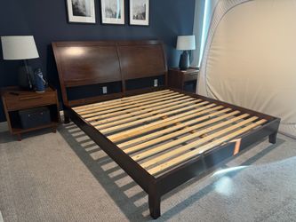 Crate & Barrel Dawson King Sleigh Bed – Dark Brown