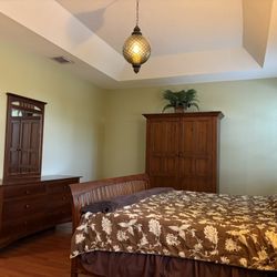 Ethan Allen King Bedroom Set