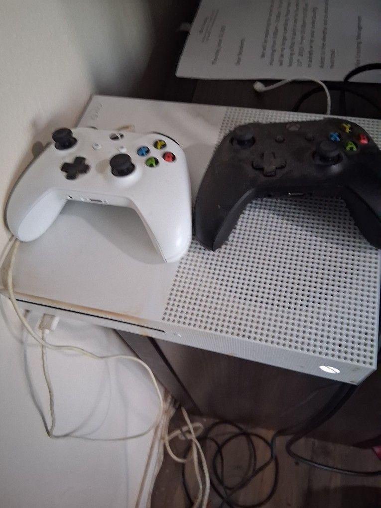 Xbox One S