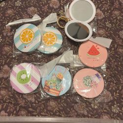 Compact Mirror Keychain 