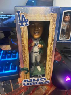 Julio Urías Bobblehead (2021) Damaged