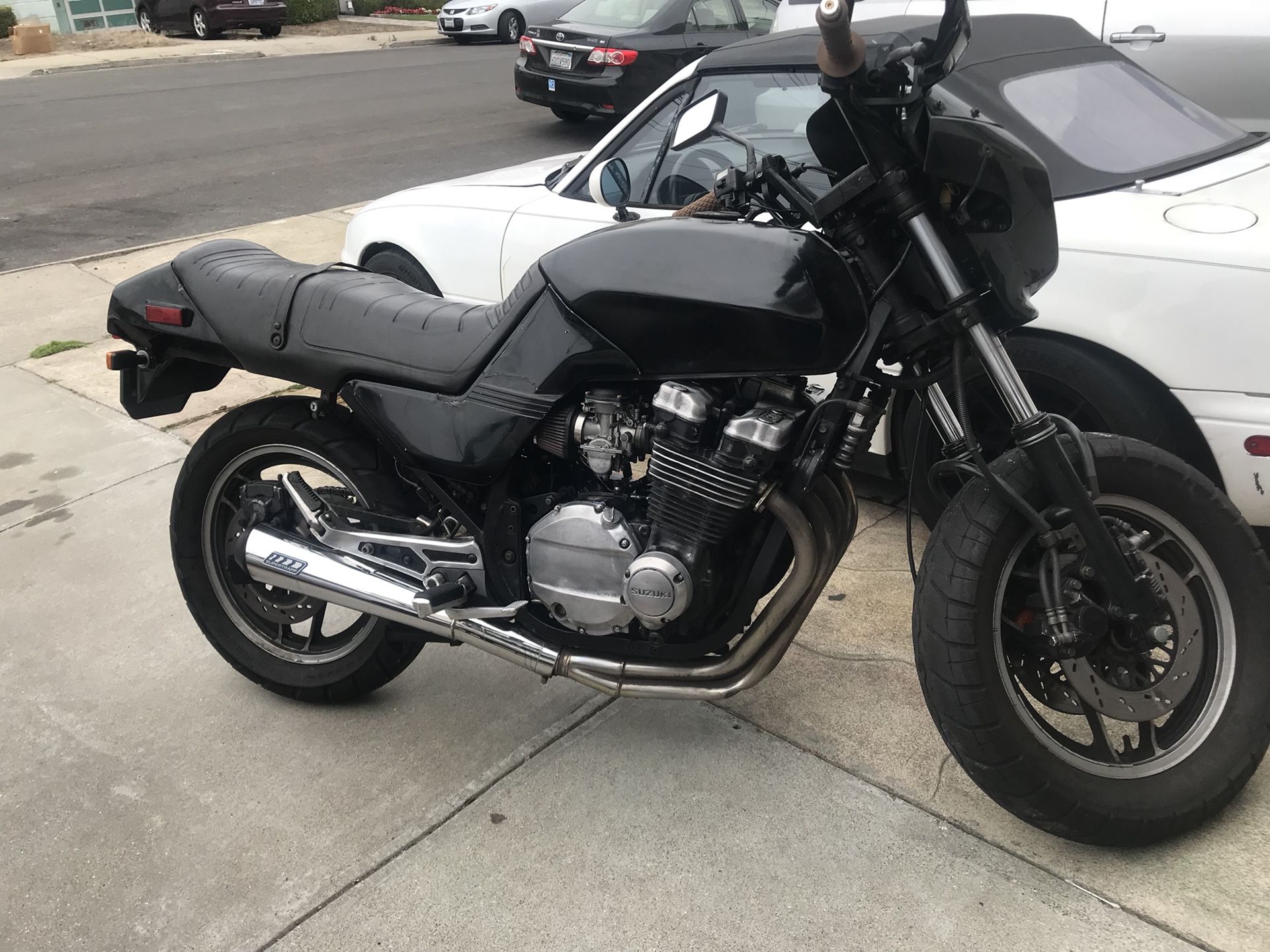 1983 gs750e