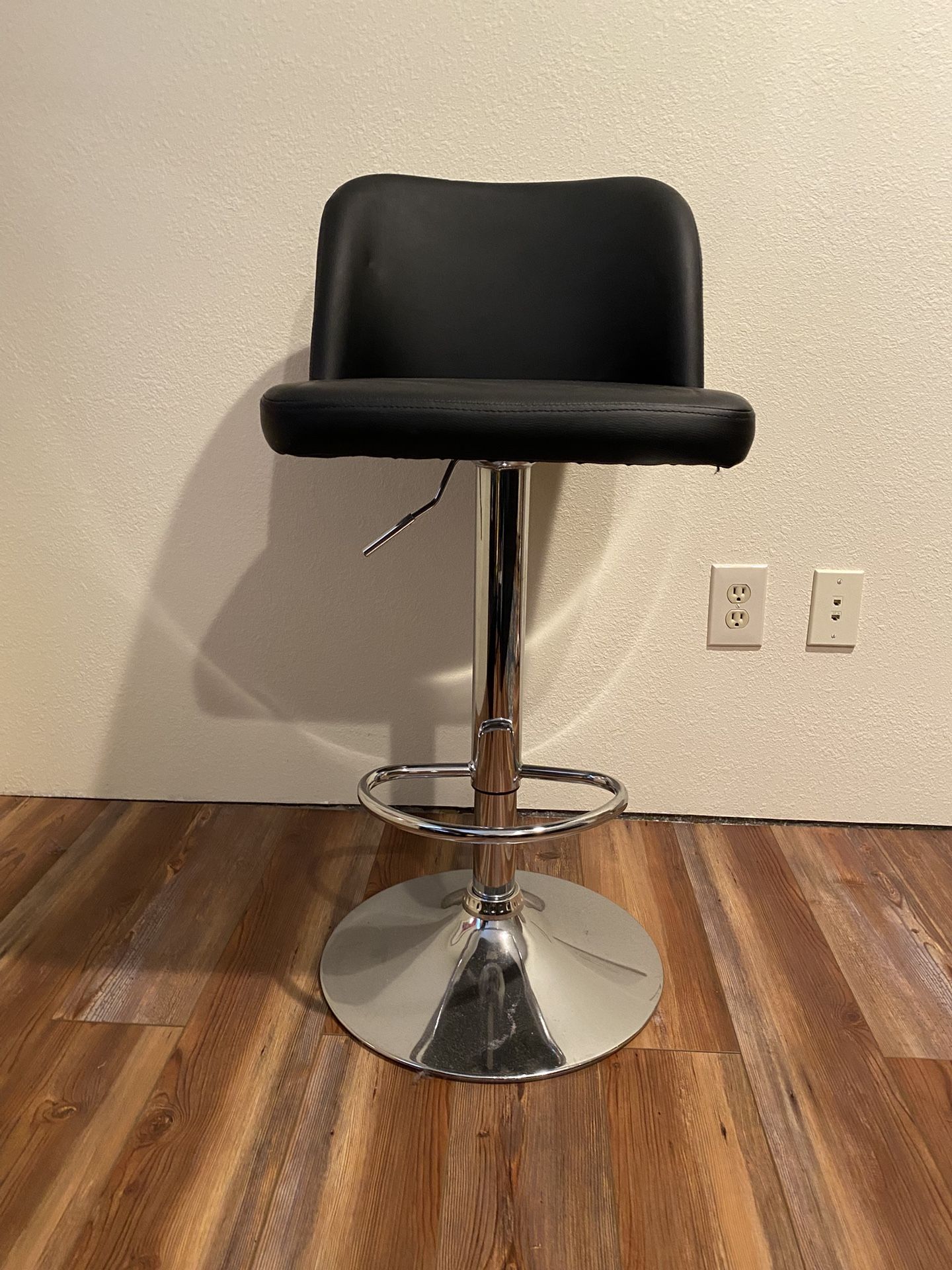 Bar Stool Beautician Chair
