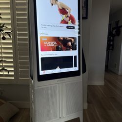 Tempo Studio Like New