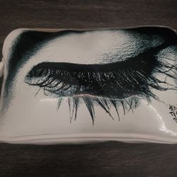 Stylish Eye Design Cosmetic Pouch with Zipper Closure