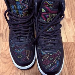 Nike Air Force 1 “The Power of One” – Men’s Size 8 (EU 41)  💰 Price: $85 (or best offer)