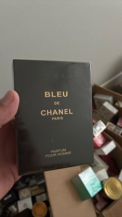 Colognes perfumes